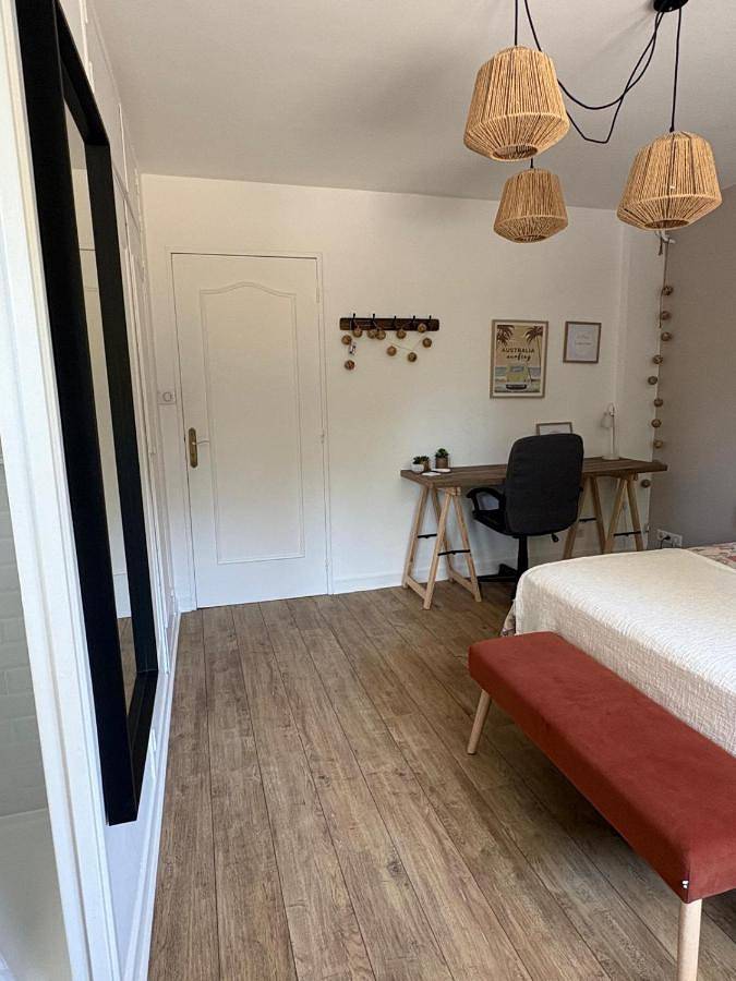 La Pause Cadurcienne, table et chambre d'hôtes climatisées in Cahors, Quercy