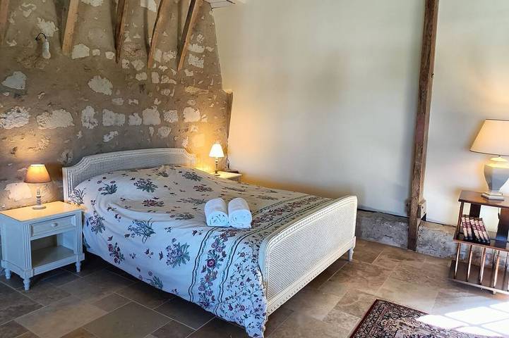 Gîte pour 2 personnes, avec piscine et jardin à Gizeux - 2