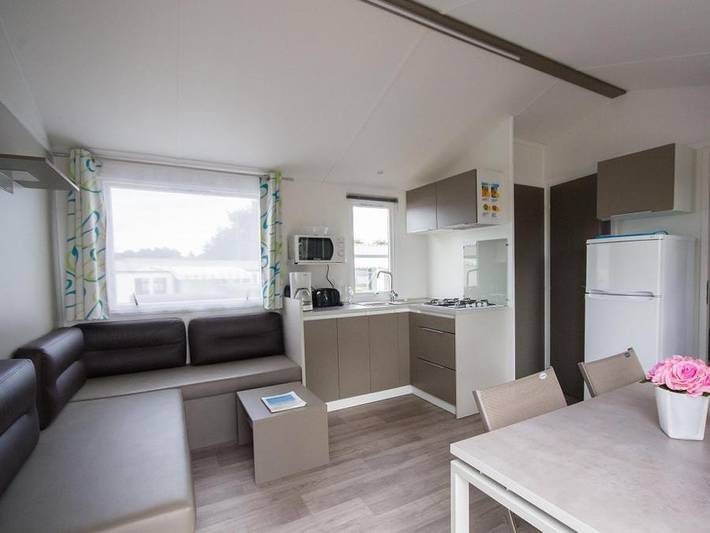 Camping Le Panoramic - Mobilheim 8 personen - Mobile Home Nirvana 2 - 3 Schlafzimmer 32 M² mit überdachter Terrasse in Binic, Côte de Goëlo