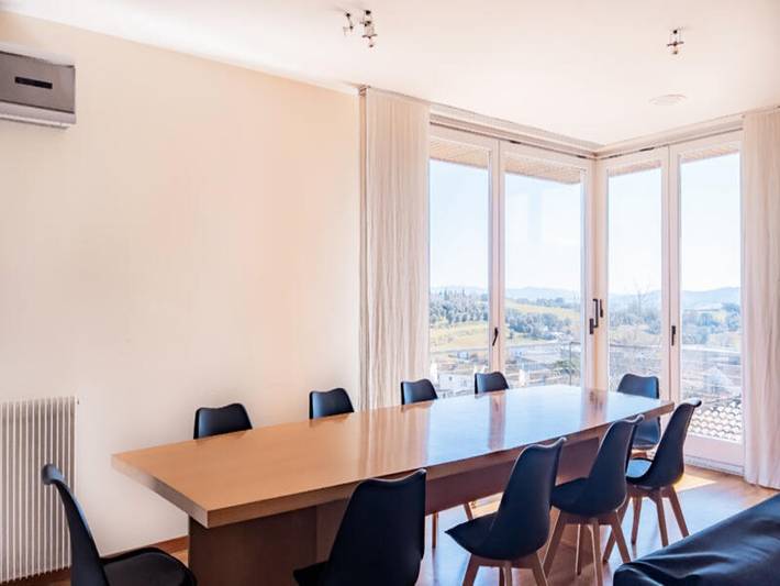 Gîte pour 15 personnes, avec terrasse ainsi que piscine et jardin à Banyoles - 4