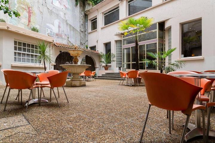Hôtel pour 3 personnes, avec terrasse