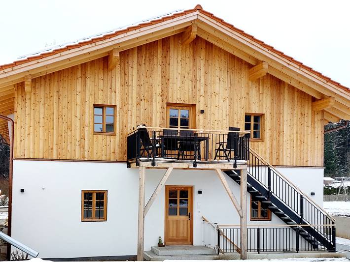 Ferienwohnung für 5 Personen, mit Terrasse und Garten