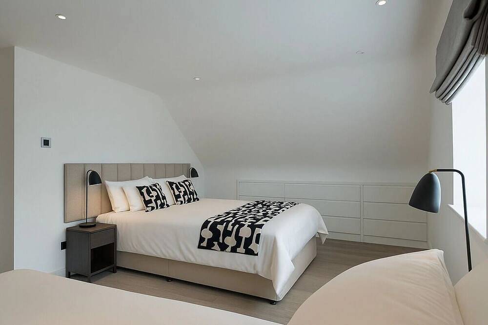 Oceanfront Bliss: A Serene Home on the Edge of the Atlantic in Doogea ED, Achill Island