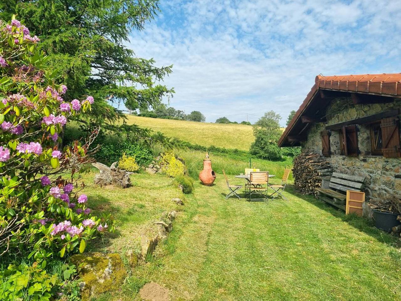 Charmantes Ferienhaus im Herzen des Pilat in Doizieux, Regionaler Naturpark Pilat