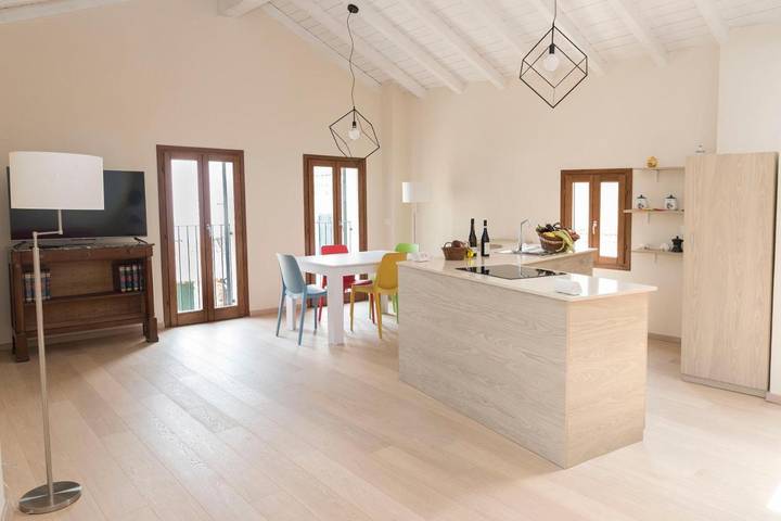 Gîte pour 4 personnes, avec vue dans Lingueglietta - 3