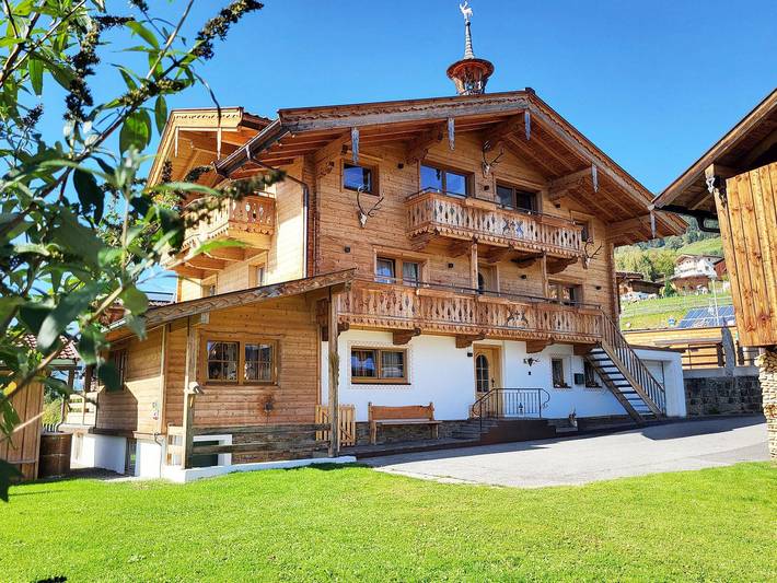Hütte für 4 Personen, mit Balkon in Neukirchen am Großvenediger