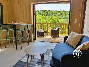 Gîte pour 6 personnes, avec jardin dans Saint-Berthevin