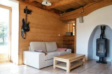 Maison de campagne pour 6 personnes, avec terrasse ainsi que jardin et vue à Marignier