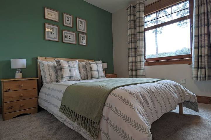 Entire apartment, Newly Renovated Apartment, Nairn. Minutes from Inverness & Infamous Whisky Trail in Highlands