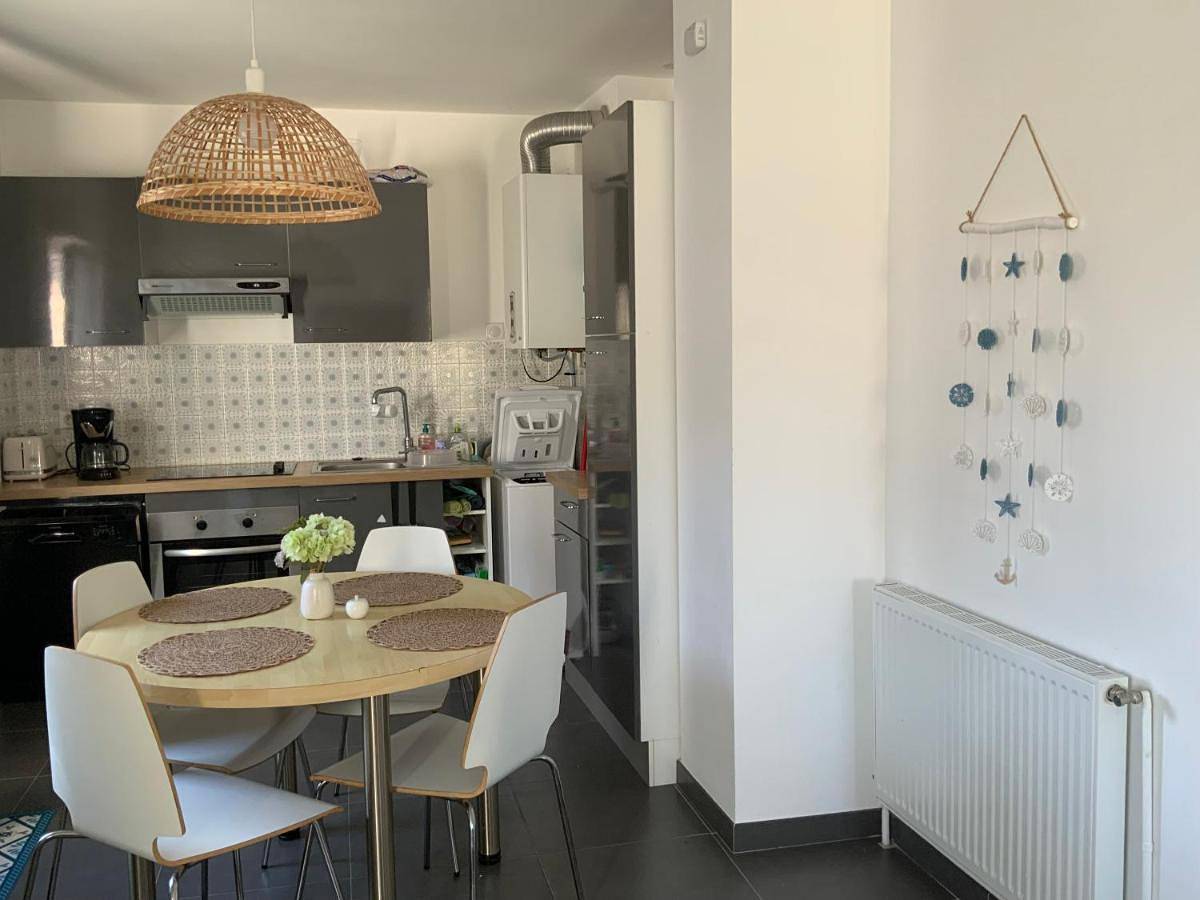 Appartement entier, One-Bedroom Apartment in Audierne, Côte de Cornouaille