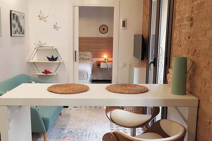 Entire apartment, Uluwatu - Ideal homebase in Barceloneta! in Barcelona Centre, Barcelona