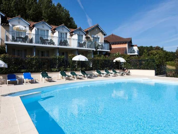 Location de vacances pour 4 personnes, avec balcon et piscine, animaux acceptés à Marciac