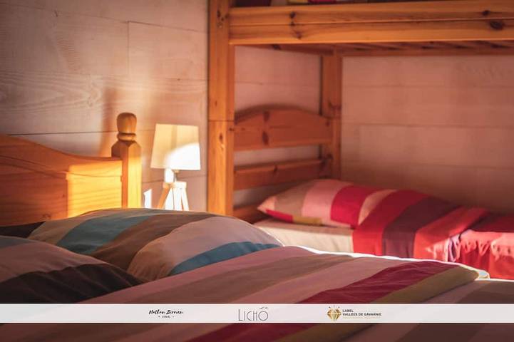 Location de vacances pour 15 personnes, avec jardin et sauna ainsi que terrasse et jacuzzi, animaux acceptés à Gèdre - 3