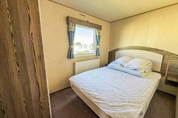 Static Caravan for 8 People in Caister-on-Sea, Great Yarmouth, Photo 1