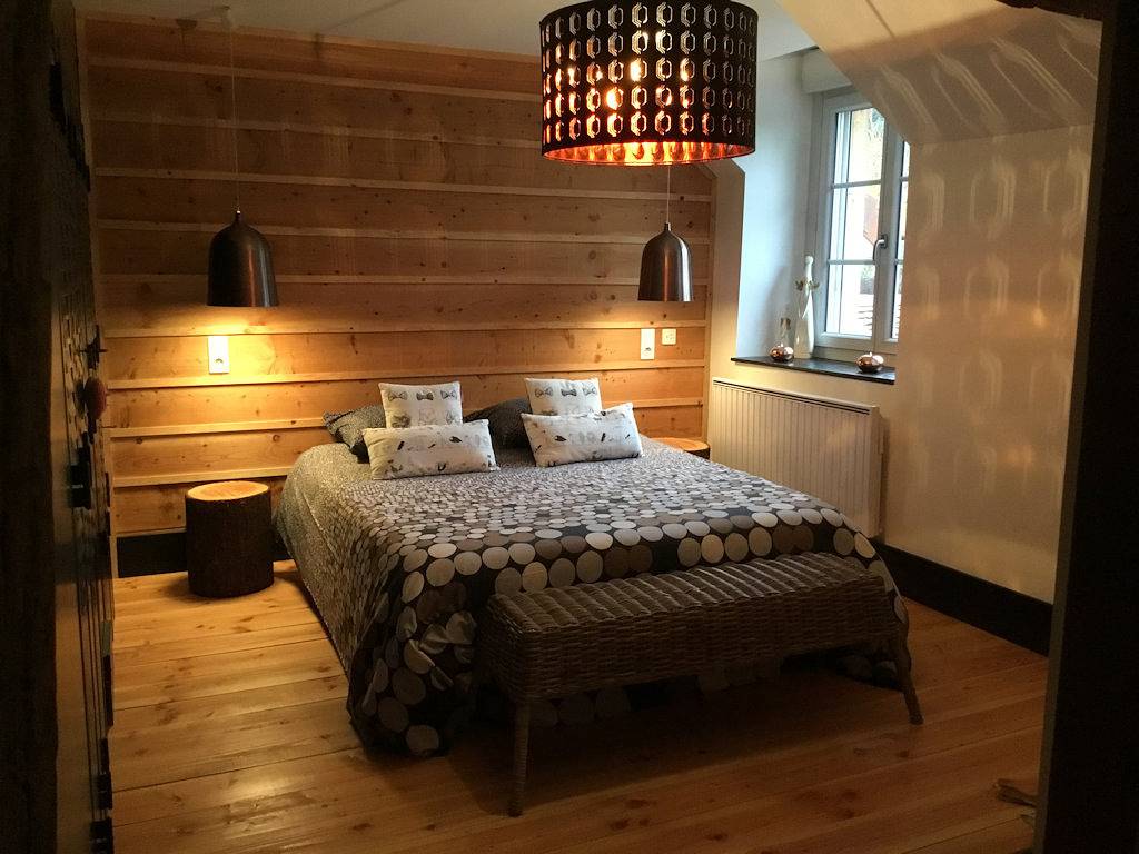 L'Entre-Coeur - Chambre La Croix de Beaumont in Menétru-le-Vignoble, Jura