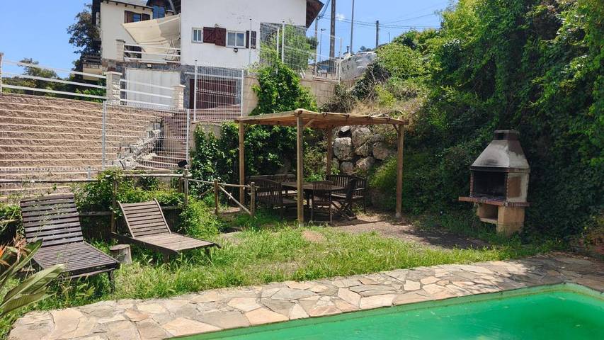 Casa rural para 13 personas, con jardín además de vistas y piscina, Se admiten mascotas en Provincia de Barcelona - 2