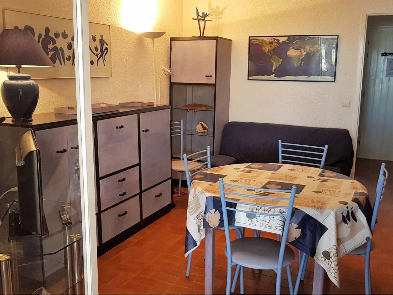 Apartamento entero, Pabellón para 6 personas con vistas a la marina, terraza y equipamientos en Saint-Cyprien in Saint-Cyprien, Côte d'Améthyste