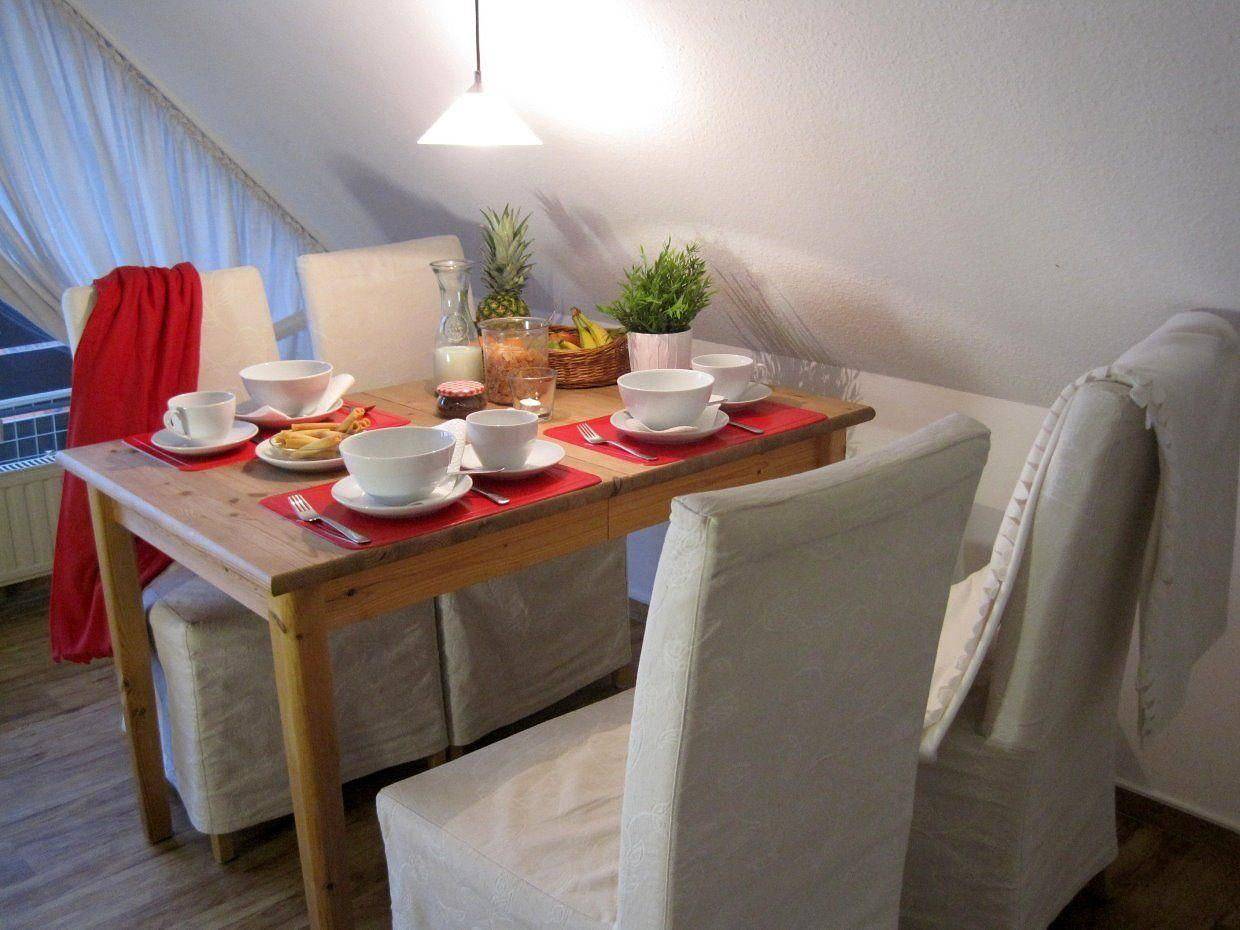 Ganze Wohnung, Gemütliche 2-Zimmer-Ferienwohnung 2.1b im Dachgeschoss des Hauses Seeburg für 1–3 Personen in Scharbeutz, Ostholstein