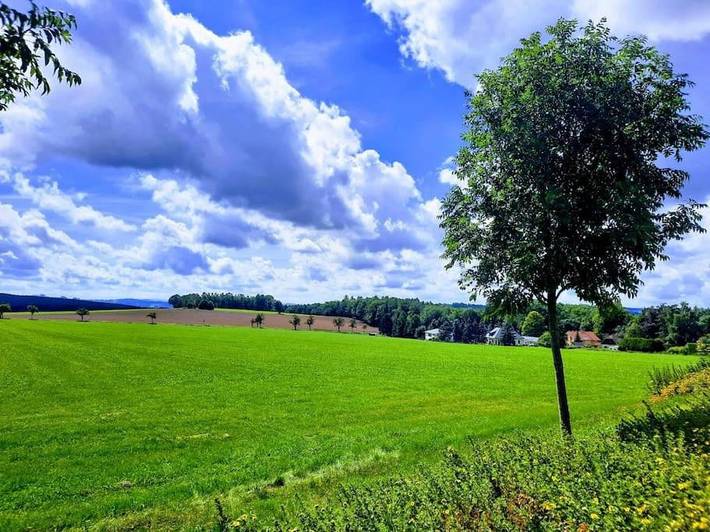 Ferienwohnung für 3 Personen, mit Garten und Ausblick in Augustusburg