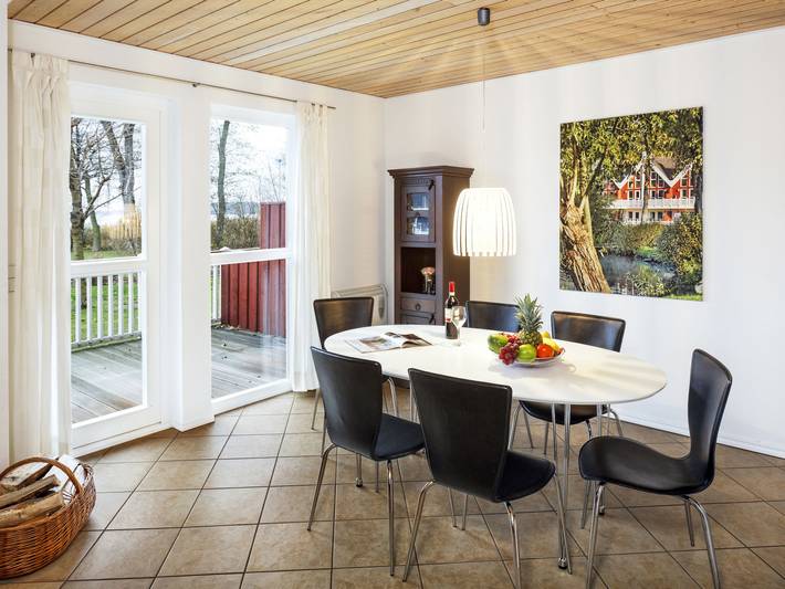 Ferienwohnung für 6 Personen, mit Whirlpool und Terrasse sowie Garten und Sauna in Bad Saarow - 3