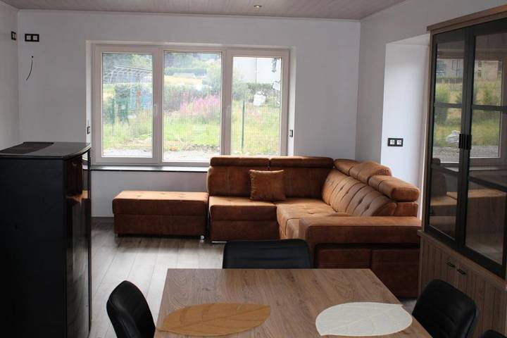 Location de vacances pour 6 personnes, avec jardin et vue à Tenneville - 4