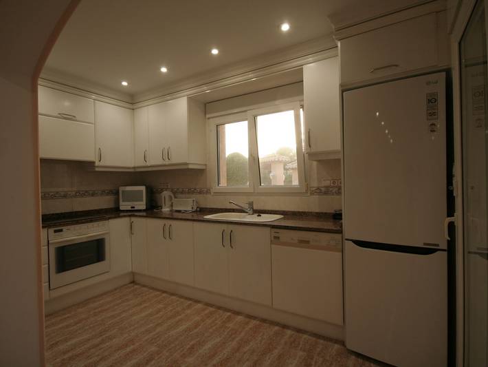 Casa rural para 6 personas, con piscina además de jardín y balcón, Familias con niños en Dénia - 4