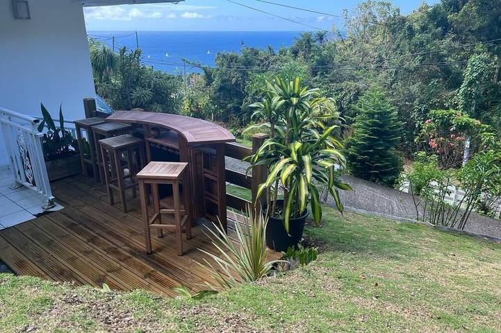 Gîte pour 5 personnes, avec jardin à Vieux-Fort