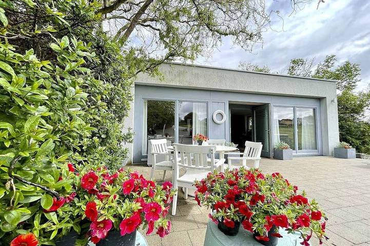 Ferienhaus für 2 Personen, mit Terrasse und Garten