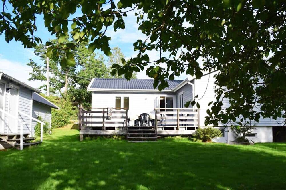 Ferienhaus in Svanesund nahe Strand & Einkauf | in Svanesund, Orust