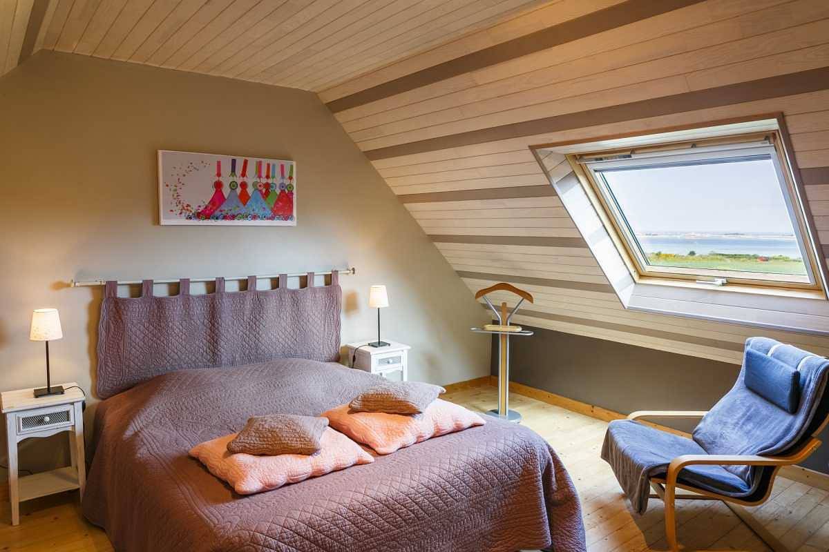 Charlotte in Kerbors, Costa de granito rosa