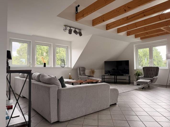 Ferienwohnung für 12 Personen, mit Terrasse und Ausblick in Stuhr - 2