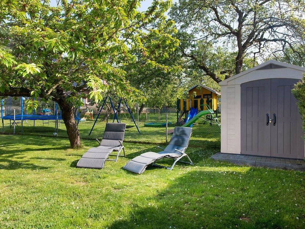 Ferienwohnung mit 1 Schlafzimmer in Serams, Zirkow
