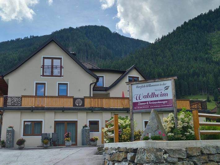 BnB für 2 Personen, mit Balkon und Terrasse sowie Garten und Sauna in Mauterndorf