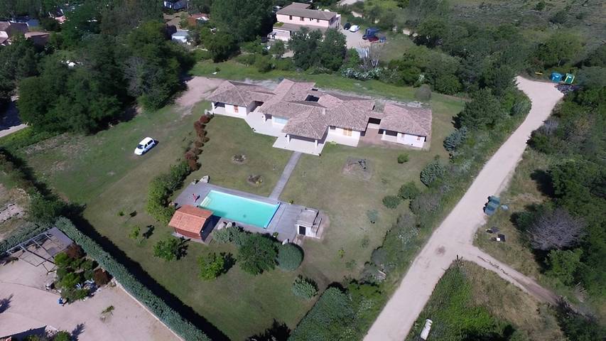 Chambre d’hôte pour 3 personnes, avec Jardin et Piscine en Corse-du-Sud