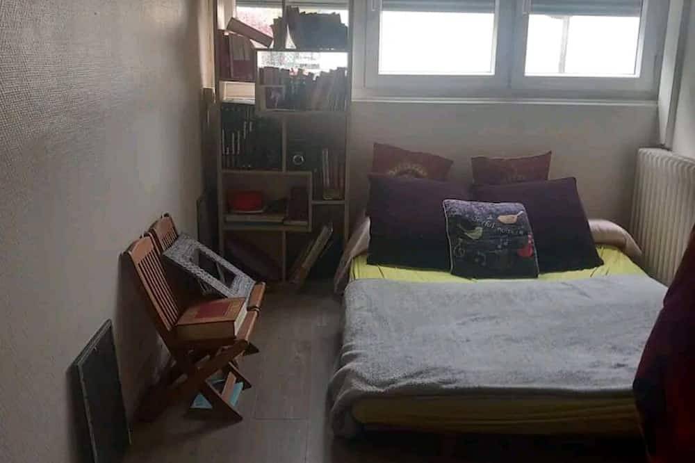 Apartamento entero, Chambre à Louer in L'Haÿ-les-Roses, Valle del Marne