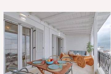 Gîte pour 5 personnes, avec vue ainsi que jardin et balcon dans Antiparos Ville