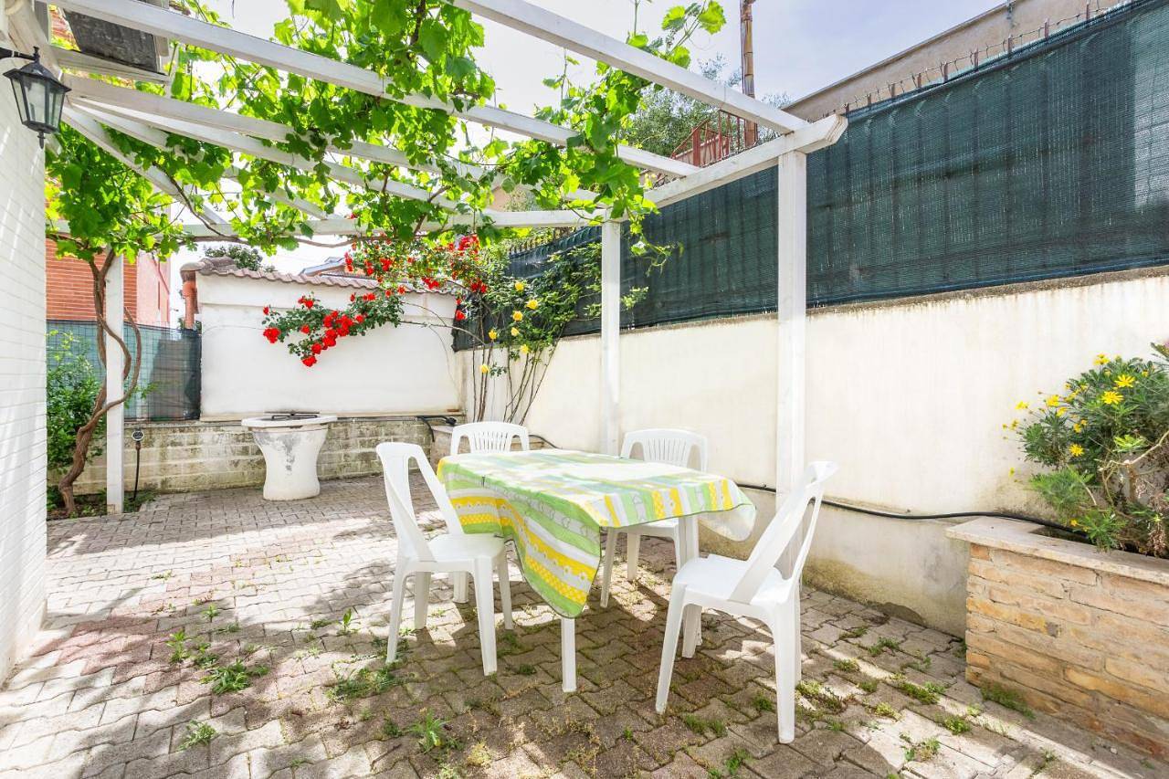 Two-Bedroom House in Passoscuro, Fiumicino