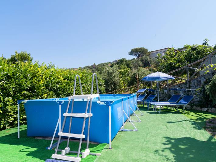 Gîte pour 4 personnes, avec vue ainsi que jardin et terrasse à Massa Lubrense - 3