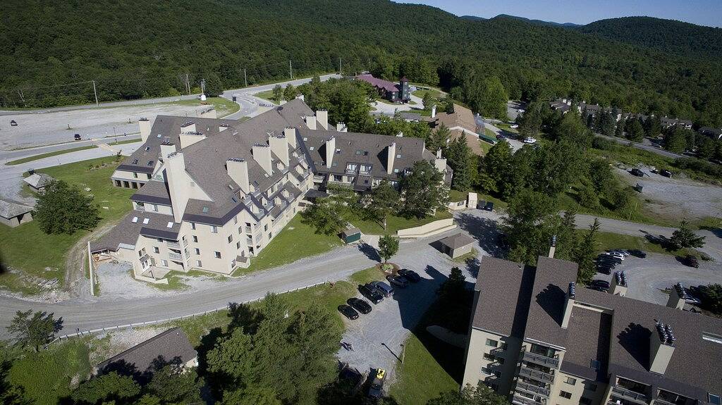Ganze Wohnung, Amazing Mountain Condo - zu Fuß / Shuttle zum Ski- und Tubing Park in Killington, Rutland County
