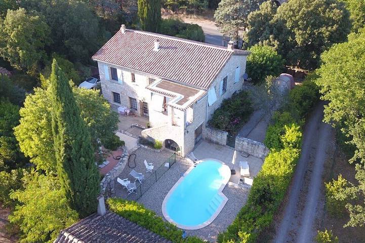 Casa de vacaciones para 12 personas, con terraza y jardín - 1