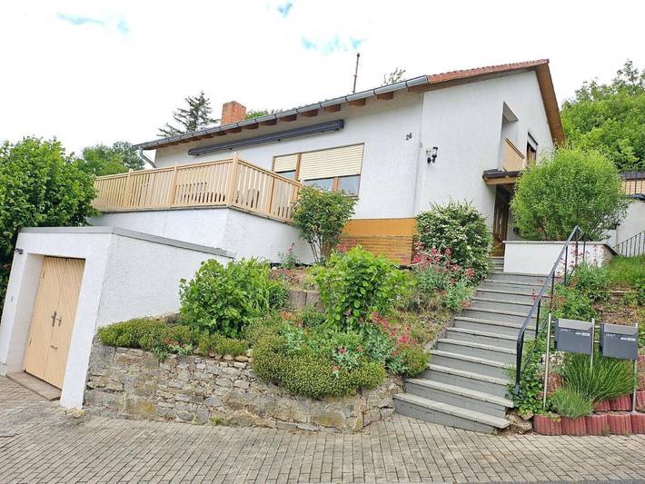 Gîte pour 5 personnes, avec terrasse et vue, animaux acceptés à Bad Rappenau - 2