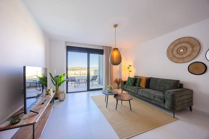 Ferienwohnung für 6 Personen, mit Balkon und Pool sowie Garten - 1