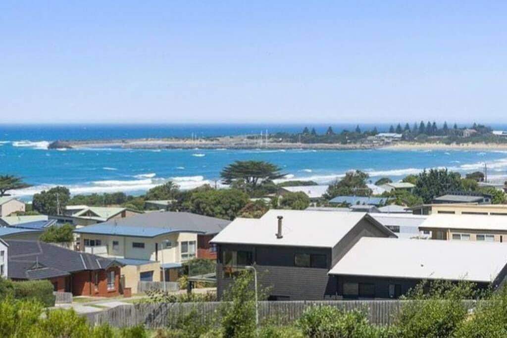 Nicks House · Apollo Ocean Blue Free Wi-Fi in Skenes Creek, Colac Otway Shire