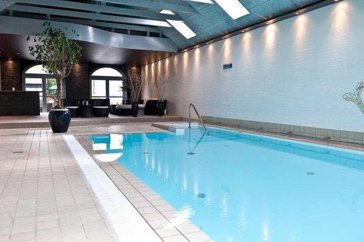 Hotel für 2 Personen, mit Whirlpool und Terrasse sowie Garten und Pool in Aalborg