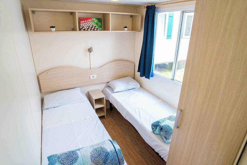 Mobilehome with air conditioning, terrace and pool in Sami, Kefalonia