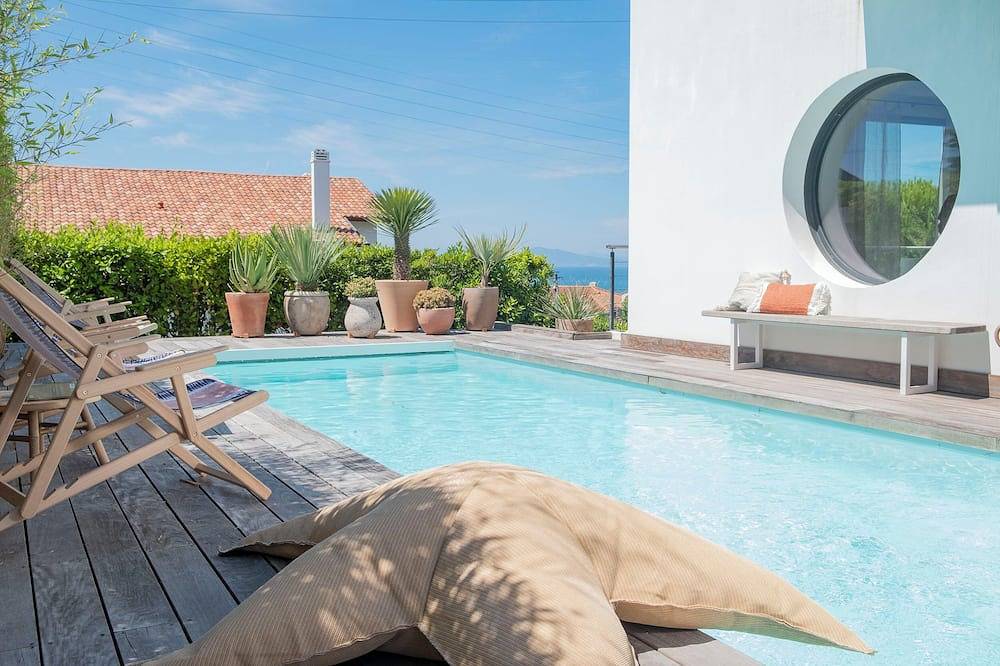 Villa for 10 People in Biarritz, Basque Coast (France)
