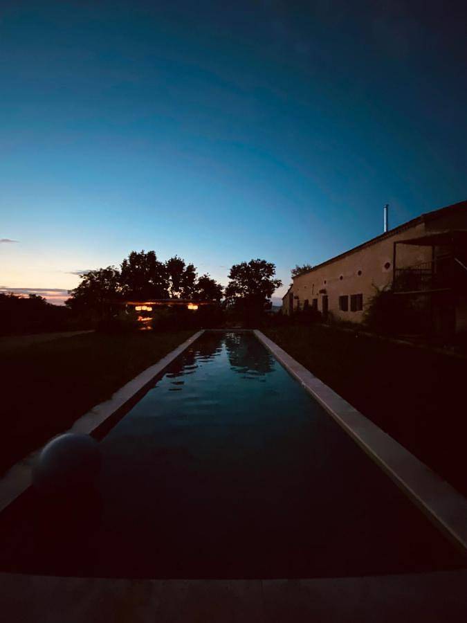 Maison d’hôte pour 2 personnes, avec jardin et terrasse ainsi que vue et piscine