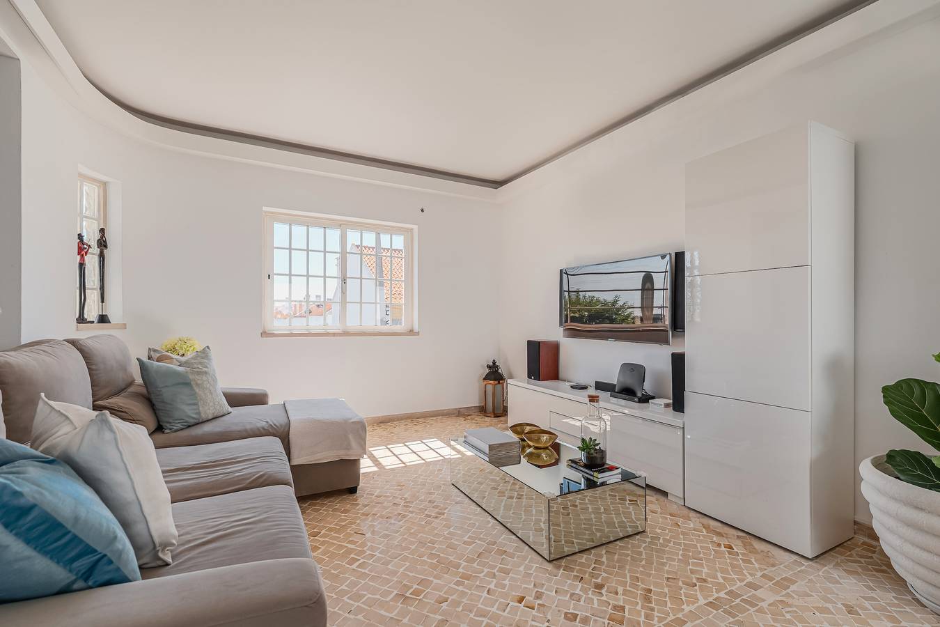 Villa 'Casa Do Rei - Charneca' con piscina privada, terraza privada y Wi-Fi in Charneca de Caparica e Sobreda, Halbinsel von Setúbal