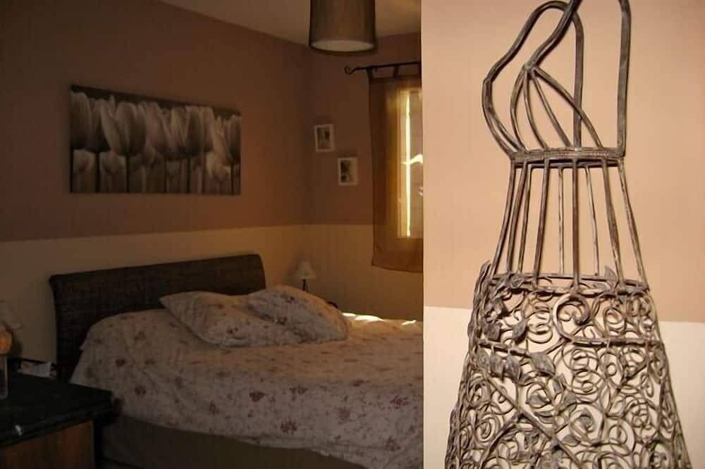 Luberon Beautiful air-conditioned provencal house with private pool in the countryside in Cavaillon, Parc naturel régional du Luberon