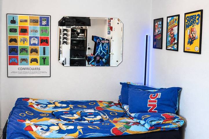 Ganze Wohnung, 🎮Gamer's Lore🕹 inkl. Extras in Göttingen, Niedersachsen